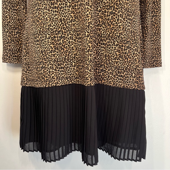 NWOT Michael Kors Drop Hem Leopard Long Sleeve Dress Pleated Stretchy Size XS - Picture 4 of 11